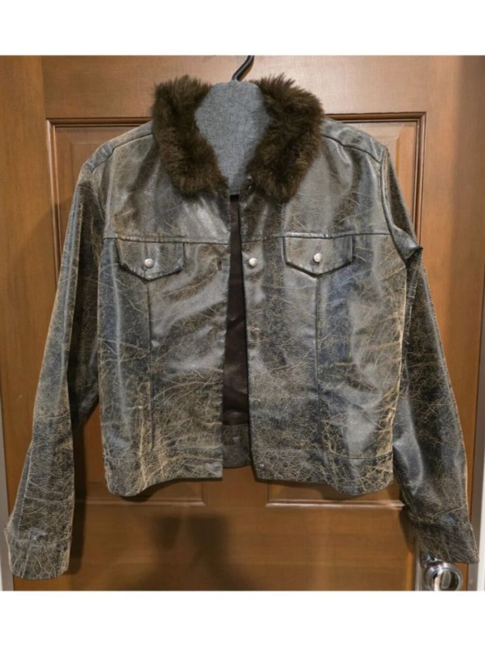 VINTAGE Sharon Endick FAUX LEATHER FUR COLLAR BUTTON JACKET SZ S LINED BODY